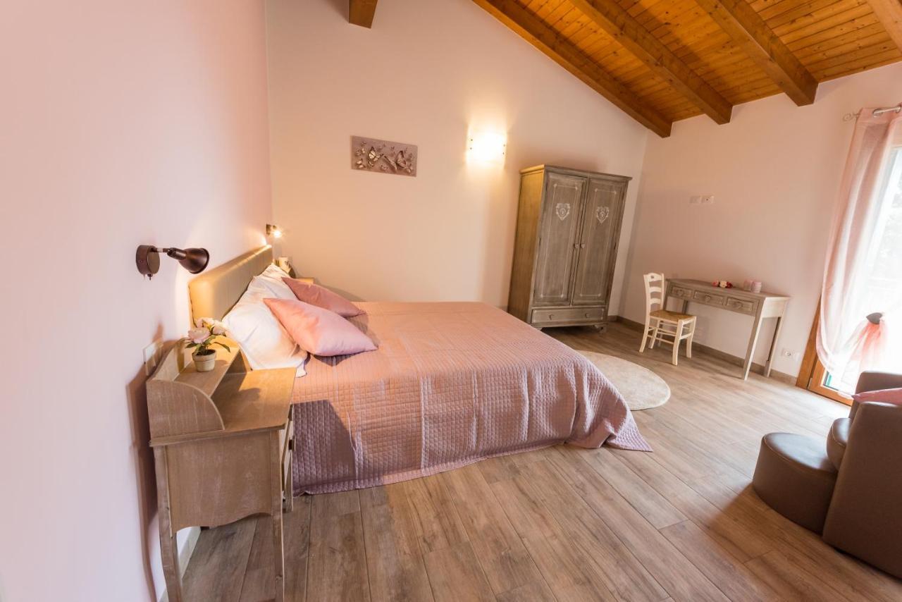 Sara&Sara Alloggio Agrituristico Savorgnano Kültér fotó